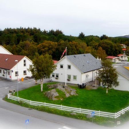 Atlanten Turistsenter Kristiansund Esterno foto